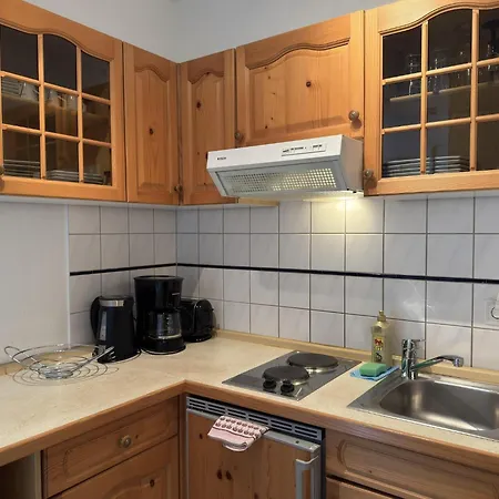 Geraeumige Mit Garten In Zingst, Cleaning Included Zingst