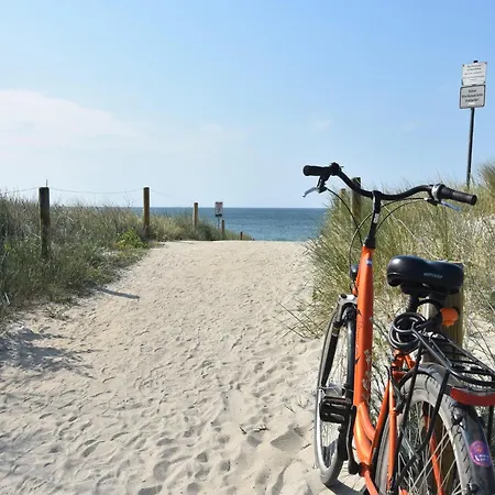 شقة Geraeumige Mit Garten In Zingst, Cleaning Included